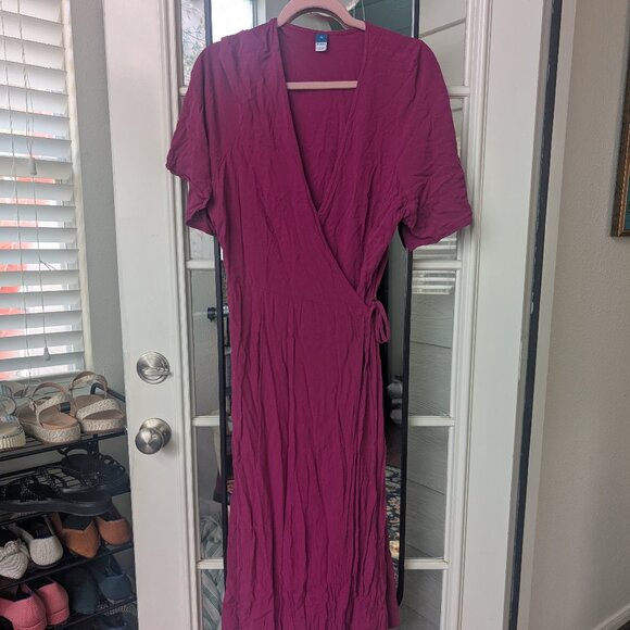 Old Navy Waist-Defined Flutter-Sleeve Midi Wrap Dress - XL - Picture 3 of 8